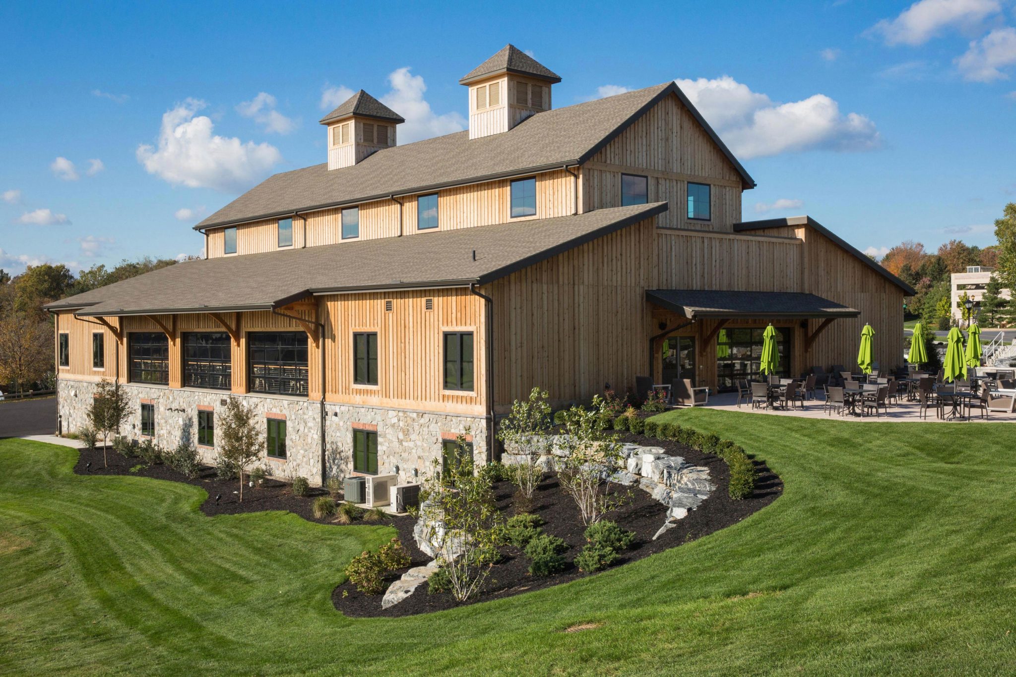 Timber Frame Hall Willow Street, PA - Mid-Atlantic Timberframes